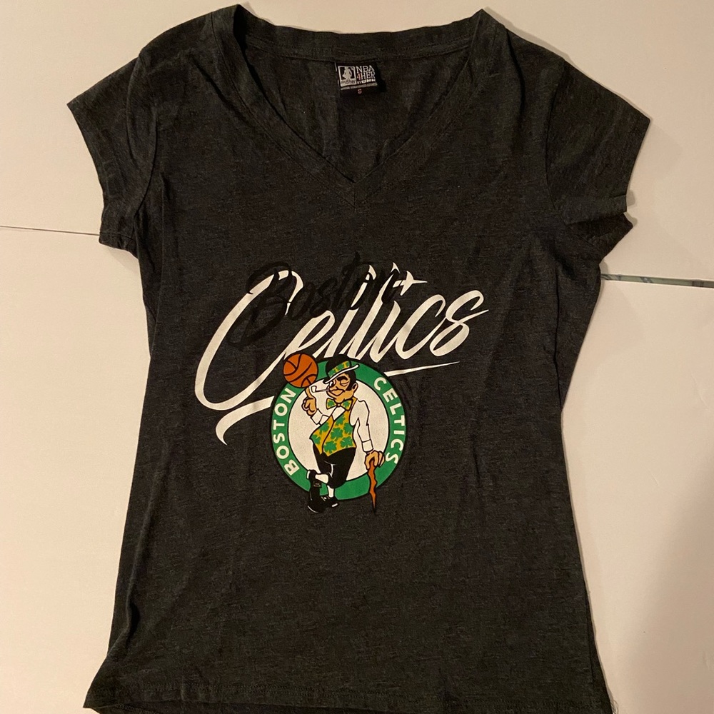 🏀BOSTON CELTICS T-SHIRT🏀